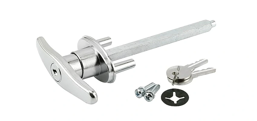 Old Style Garage Door Locks Replacements in Imperial Beach, California
