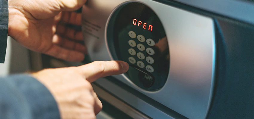 Cash Safe Openers in Imperial Beach, California