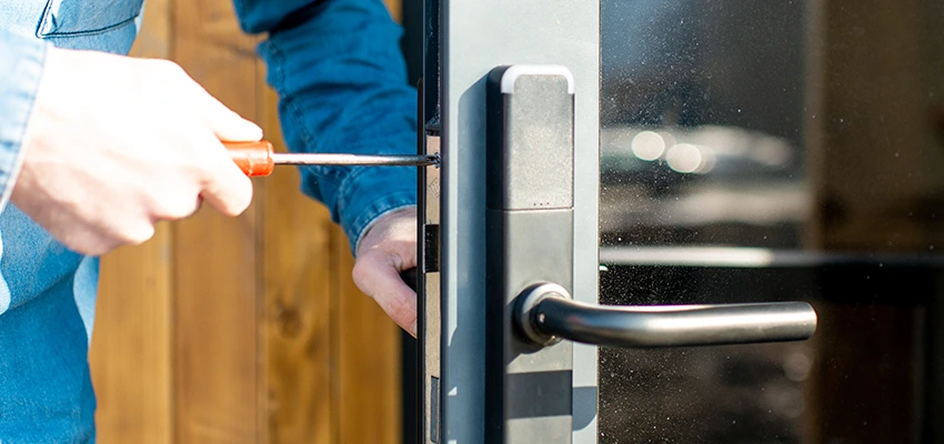 Aluminium Door Lock Replacement in Imperial Beach, California